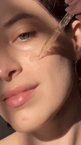 Kit Facial de Oro 24k - Serum y Contorno con metal pesado que aporta colágeno en tu rostro.