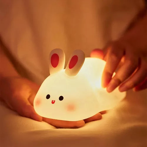 Conejito Luz: Magia y Encanto Táctil